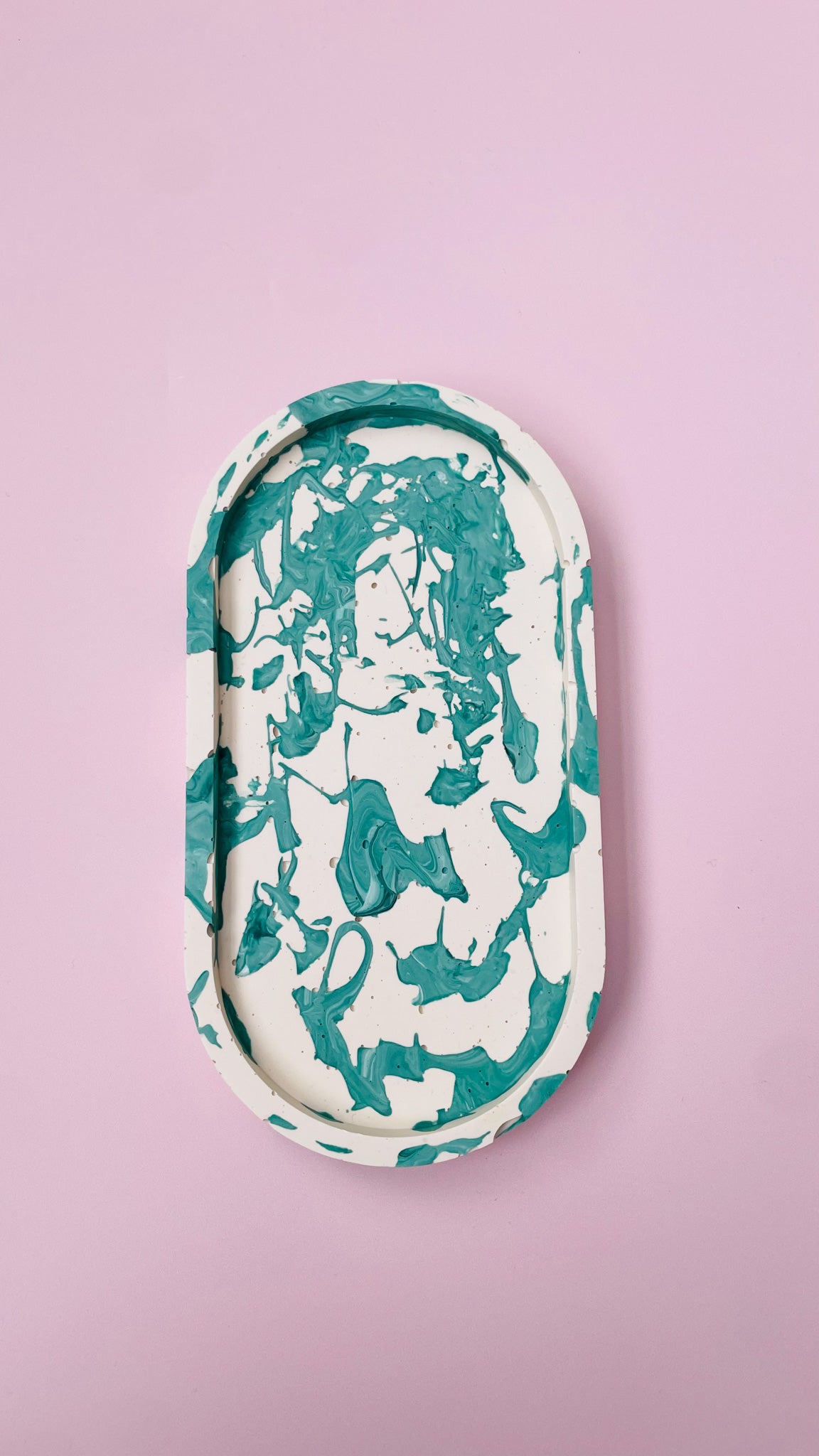 Handmade Jesmonite Tray - Green & White