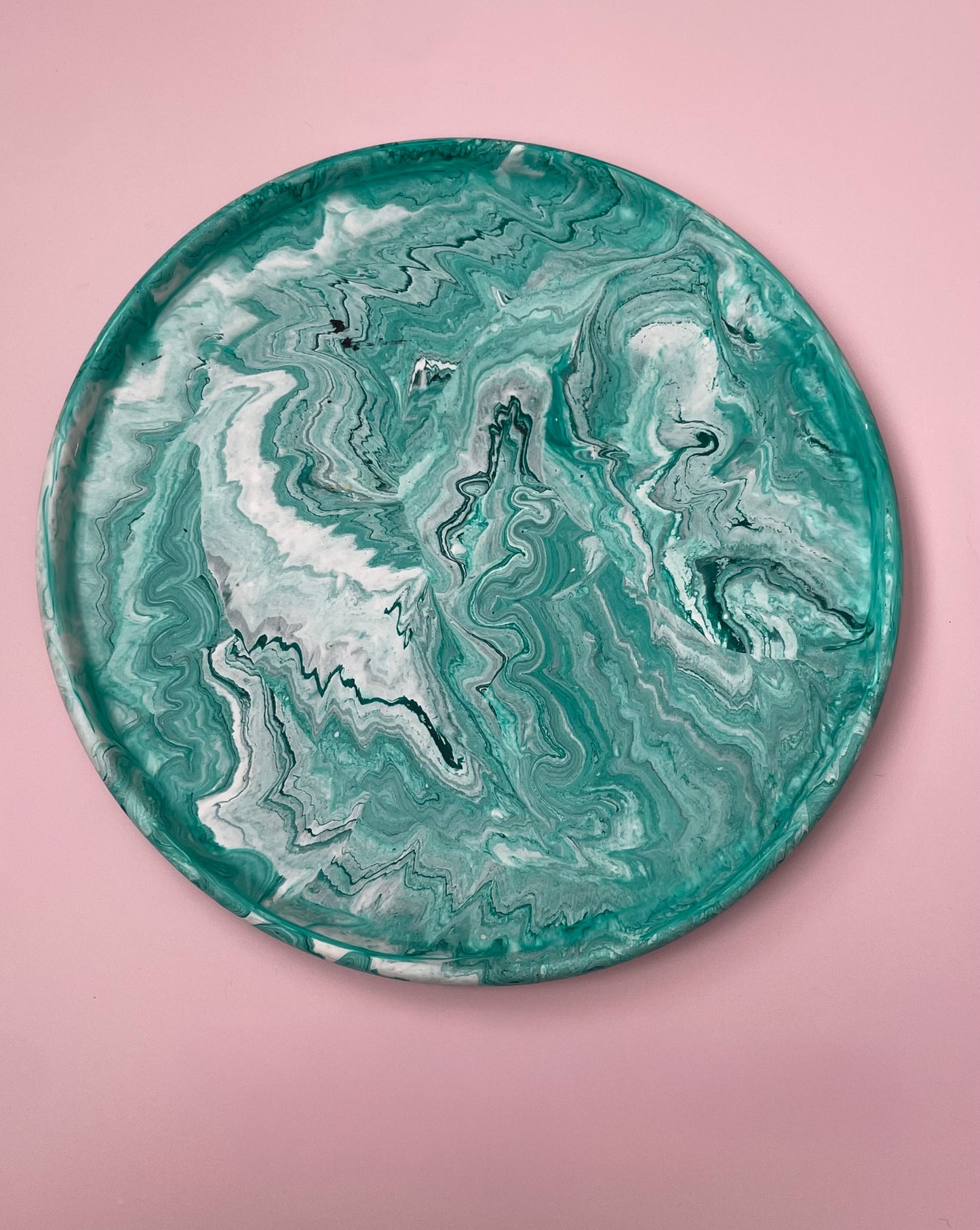 Handmade Round Jesmonite Tray - Green & White